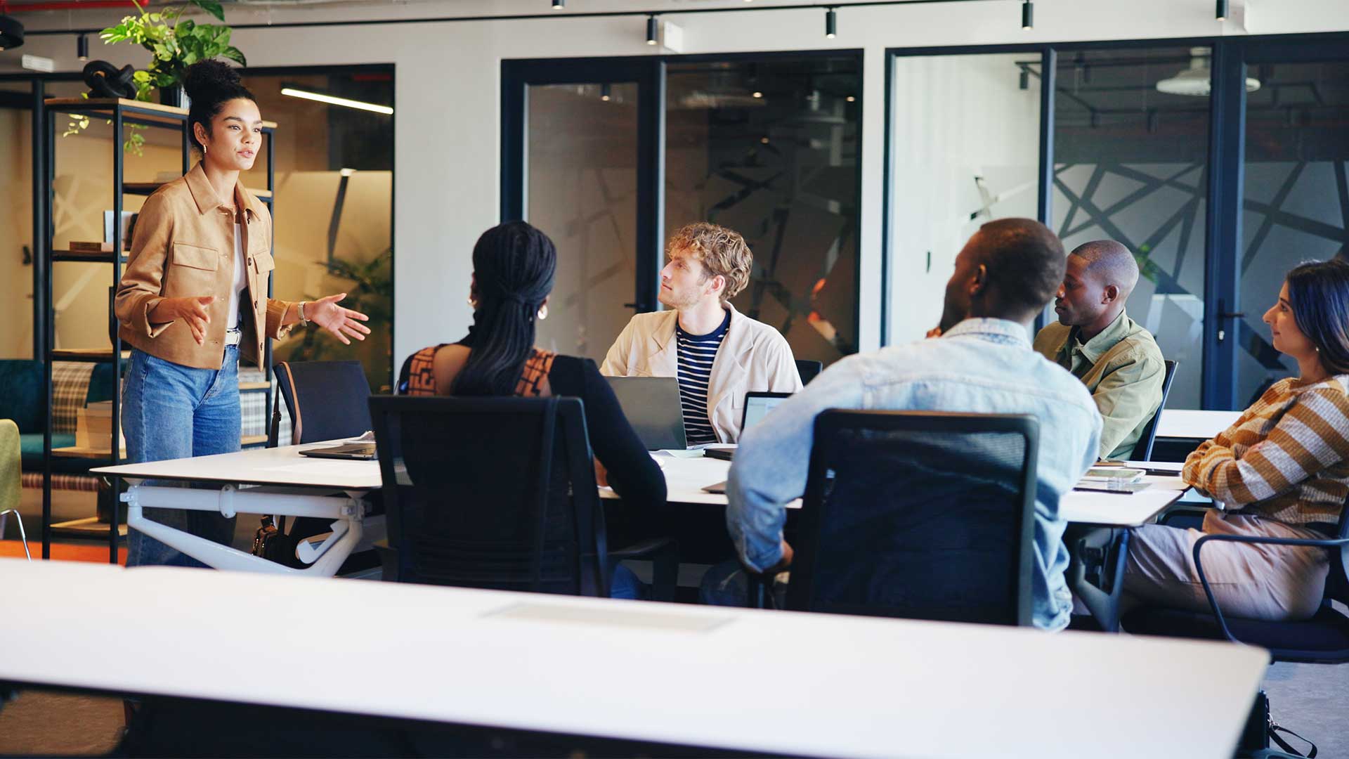 Der unterschätzte Karriere-Booster: Warum Speaker Skills wichtiger sind als Fachwissen